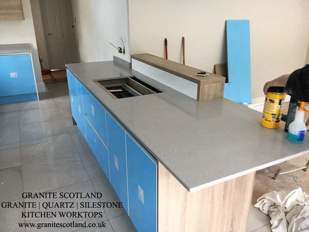 Aluminio Nube Silestone Kitchen Worktops. Fitted in Giffnock. Glasgow. Scotland